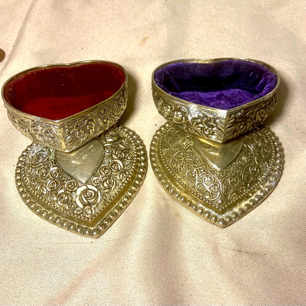 DUO OF VINTAGE SILVER PLATED JEWELRY BOXES